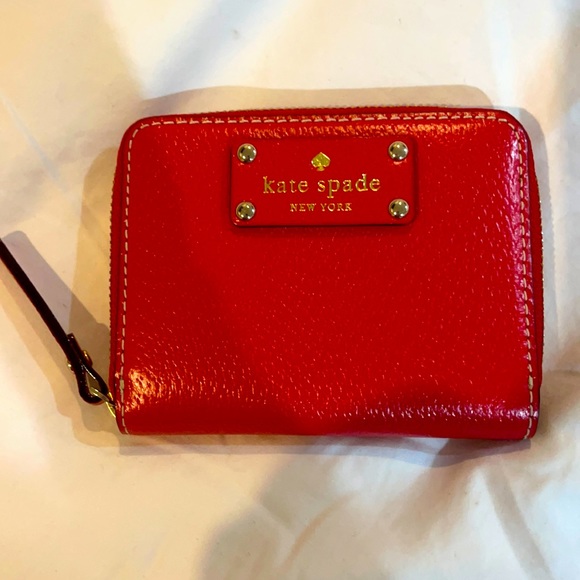 Kate Spade Wallet - Picture 1 of 3